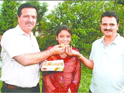 interview of bcom topper girls in himachal