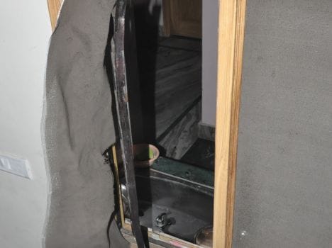 theft in bank manager house
