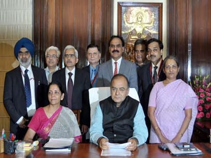def min clears acquisition proposals worth Rs 21,000-cr