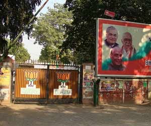 3 suspicious bags found outside BJP headquarter