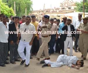 bomb blast and firing in faizabad court