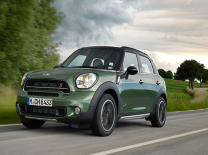 New Mini Countryman images revealed