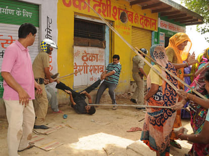 police inspector in eve teasing arrest