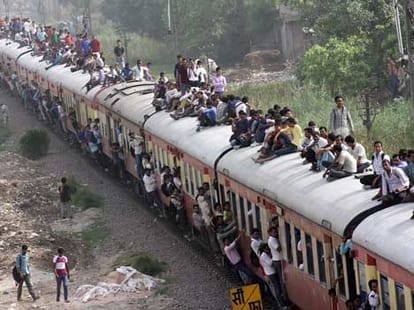 Get confirm ticket via railyatri