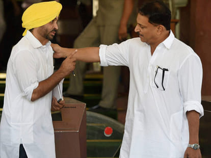 aap mp bhagwant mann attacks on delhi congress