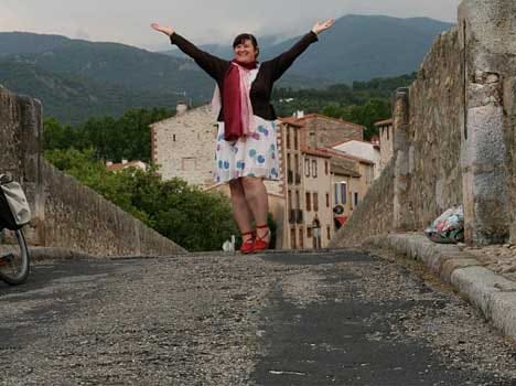 woman who marries to a bridge