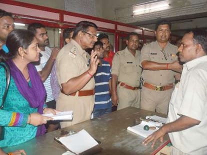 UP govt extend date in 72825 teachers recruitment