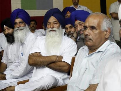 SGPC Took Charge Back of 2 Gurudwaras