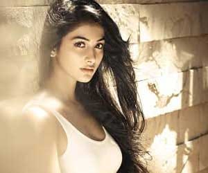 Pooja Hegde oposite hrithik roshan