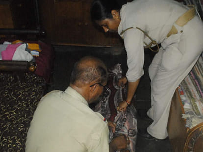 two sisters shot dead by brother