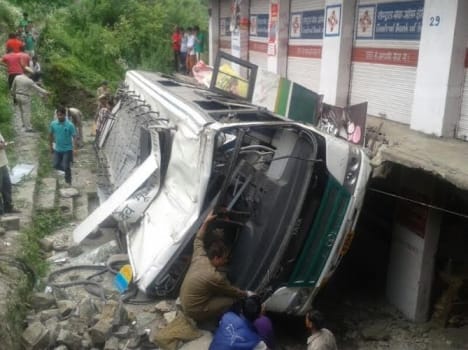 Hrtc bus plunges into gorge, 3 dies