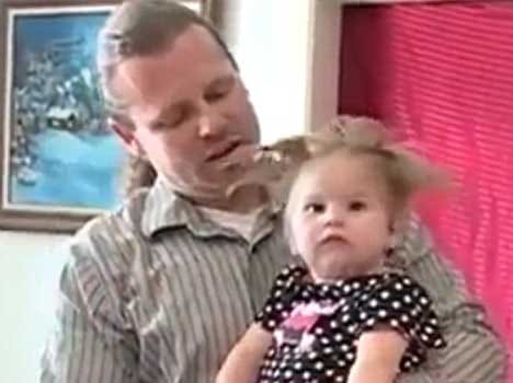 baby born eith static hair, cause lightning