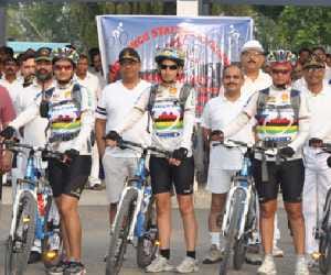 Leh-Laddakh Tour of Airforce Female Officers on Cycle
