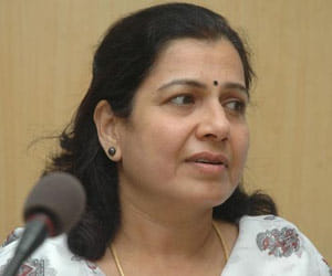 sc raises questions on ramasundaram joining cbi