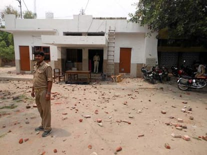 communal tension in sikandararau