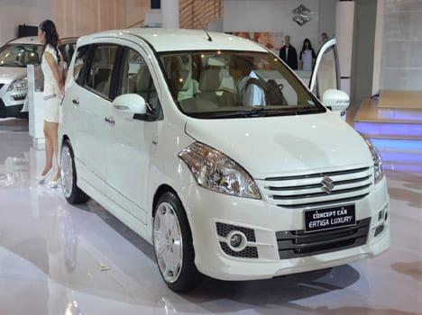 2015 Maruti Ertiga Facelift Spied