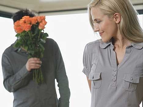 Try saying sorry: Simple apology really can make things better