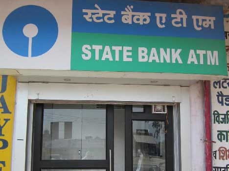 thief's handiwork, robbed 13 lakhs from SBI atm
