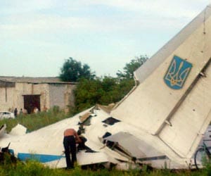extrimist shot down the fighter plane of ukraine army