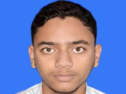 A techer beats student till death