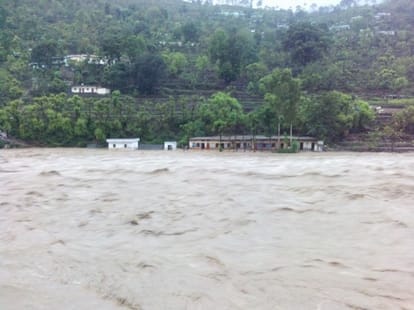 flood in kedarnath valley
