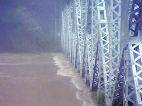 Larji Dame water level increas, threaten to people