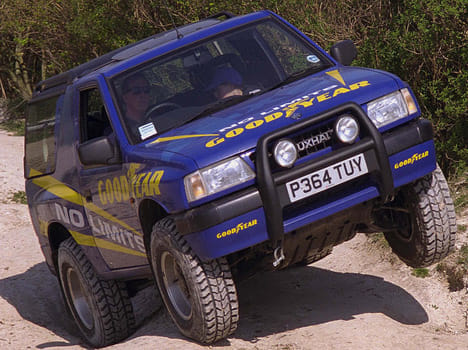 4X4 vauxhall frontera jeep