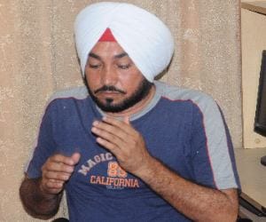 head constable arrested for bribery