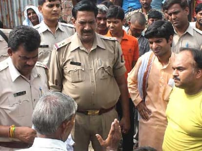 bajrand dal leader arrested in bulandshahar