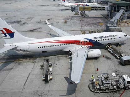 malaysian airplane crashed after missile attack