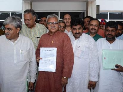 fight for CM of Uttar Pradesh