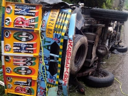 Beas jeep crashed, killing two person