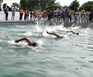swimmers give fame to faridabad.