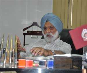 jammu university vice chancellor resigns from job