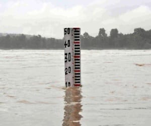 alert on flood in haridwar