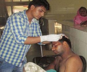 fight between two group, 20 injured