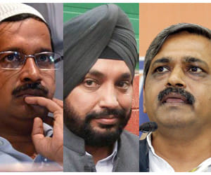 political drama continues in delhi