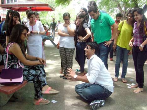 Know everything about DU admission process 