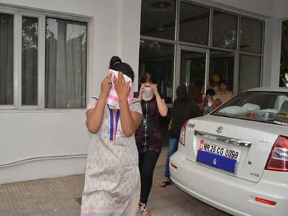 sex racket busted at hotel in mahendragarh