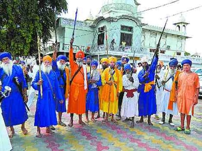 Conflict on Haryana Sikh Gurudwara Management Commette