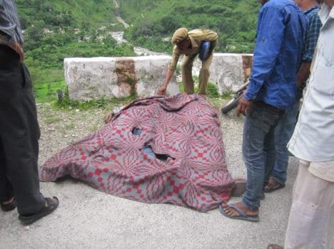 bus accident in chamoli