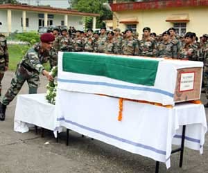 homage paid to jawan washed in river during rescue operation in jammu
