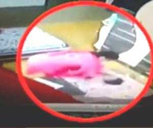 Kolkata : Child beaten up by Teacher