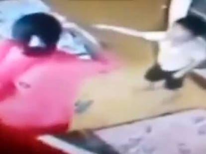 Kolkata : Child beaten up by Teacher