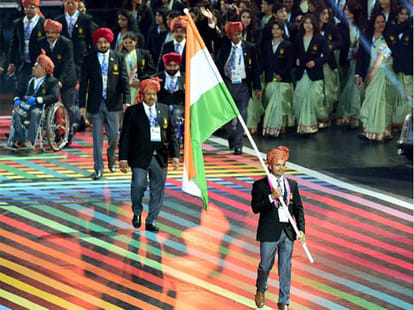 Glosgo two Indian officers arrested