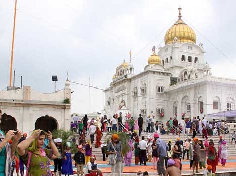 sikhs meet nc leaders talks about gurdwara election