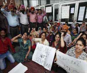 resist on job removal of Assistant Professor
