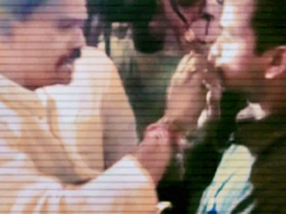Shiv Sena mp manhandled in maharashtra sadan