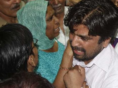 Firing in Hospital, Constable Murdered Wife