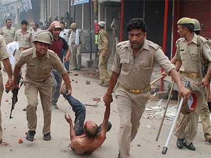 heavy tension after communal violence in saharanpur